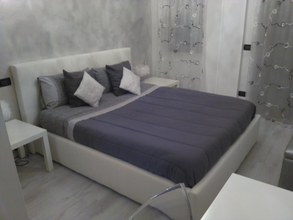 B&B Oro Puro Fondi Habitación foto